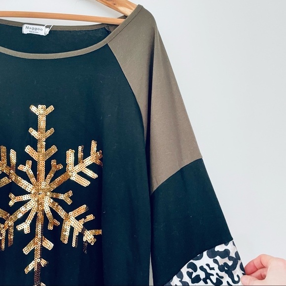 NWT Naggoo Gold Sequin Snowflake Top Animal Cheetah Print Details Large - Picture 6 of 8